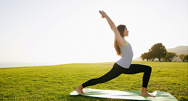 Bài tập thể dục buổi sáng của cao thủ Yoga: Làm sạch hệ tiêu hóa, ngăn ngừa nhiều bệnh